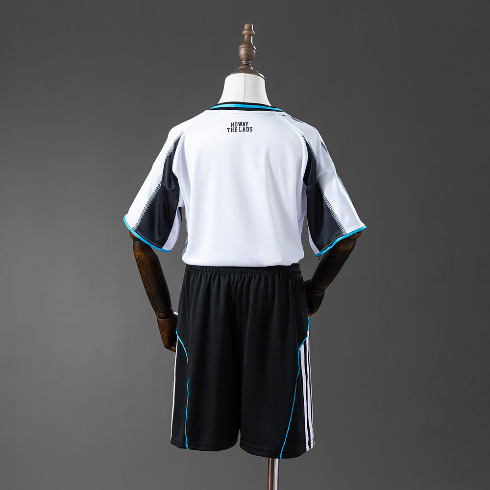 Newcastle United 25/26 Home kids