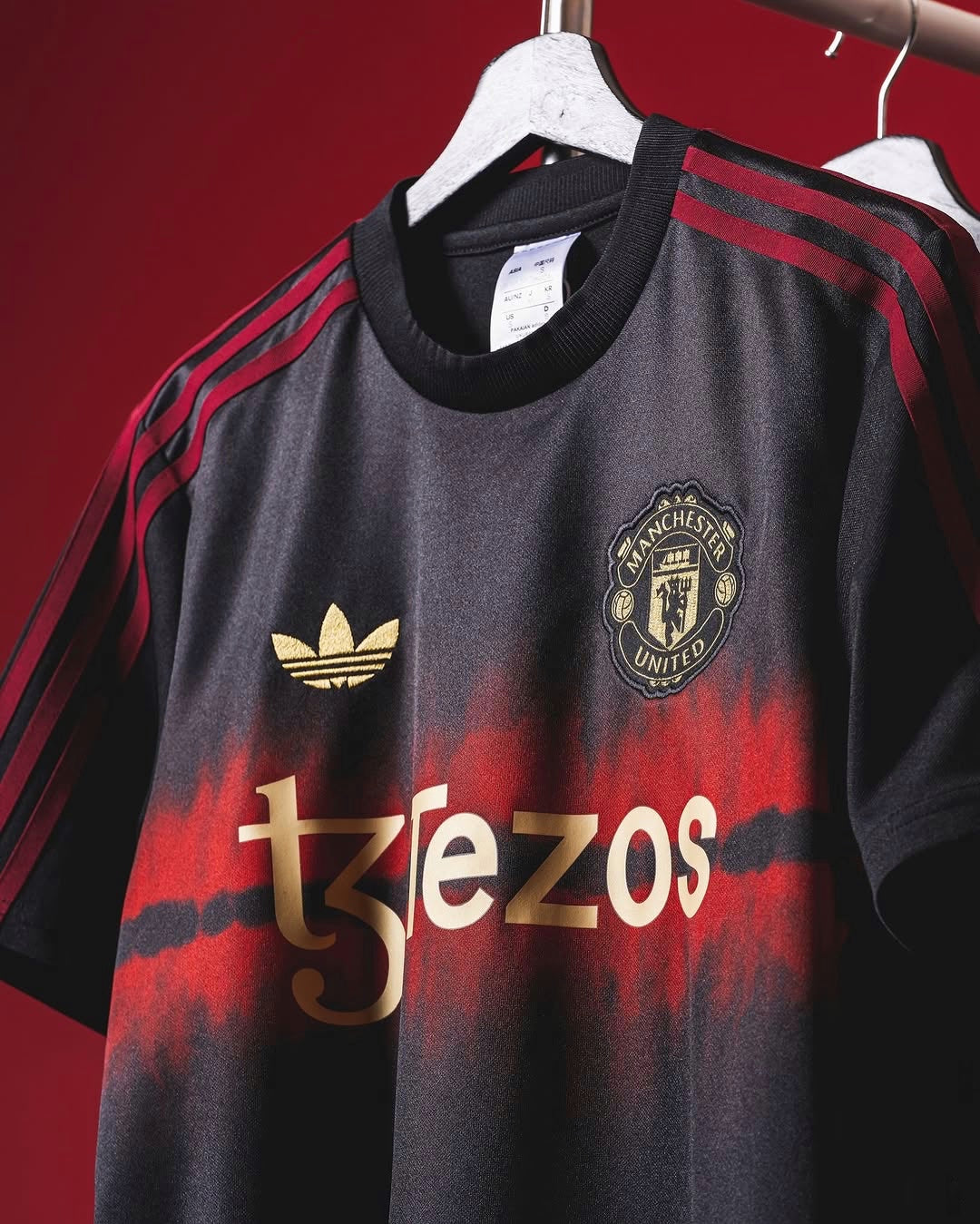 Manchester United Chinese New Year 2024/25