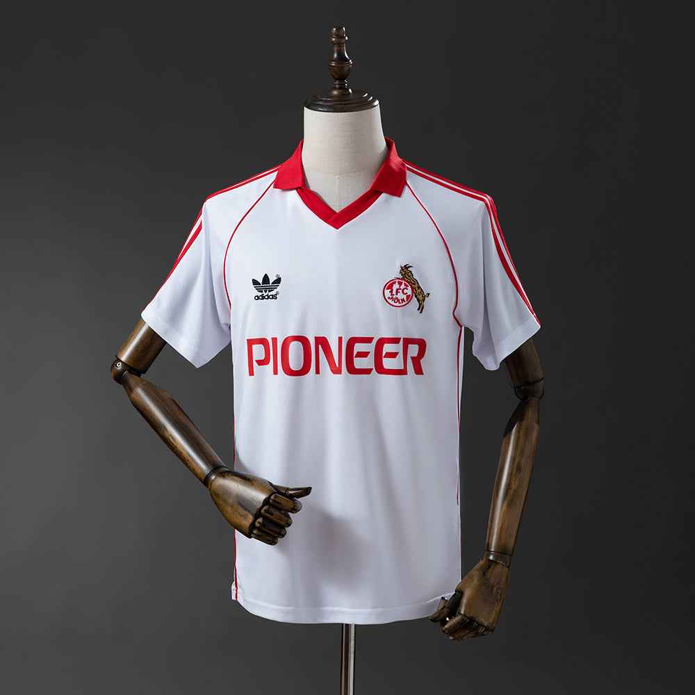Köln 80/81 Home