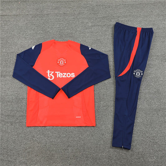 Manchester United Tracksuit 2024/25 (No Zip)