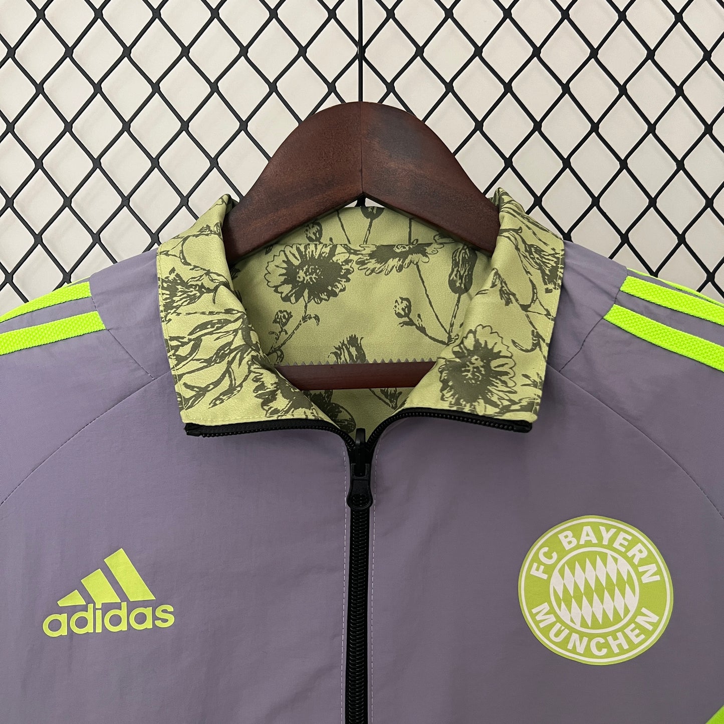 Bayern Munich Reversible Windbreaker 2024/25