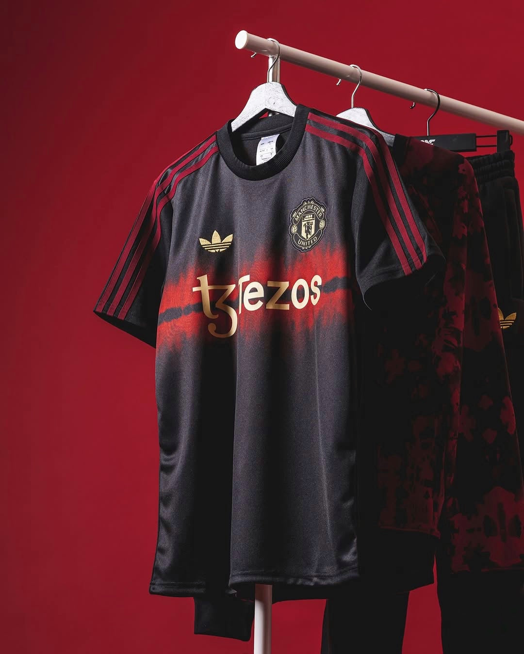 Manchester United Chinese New Year 2024/25