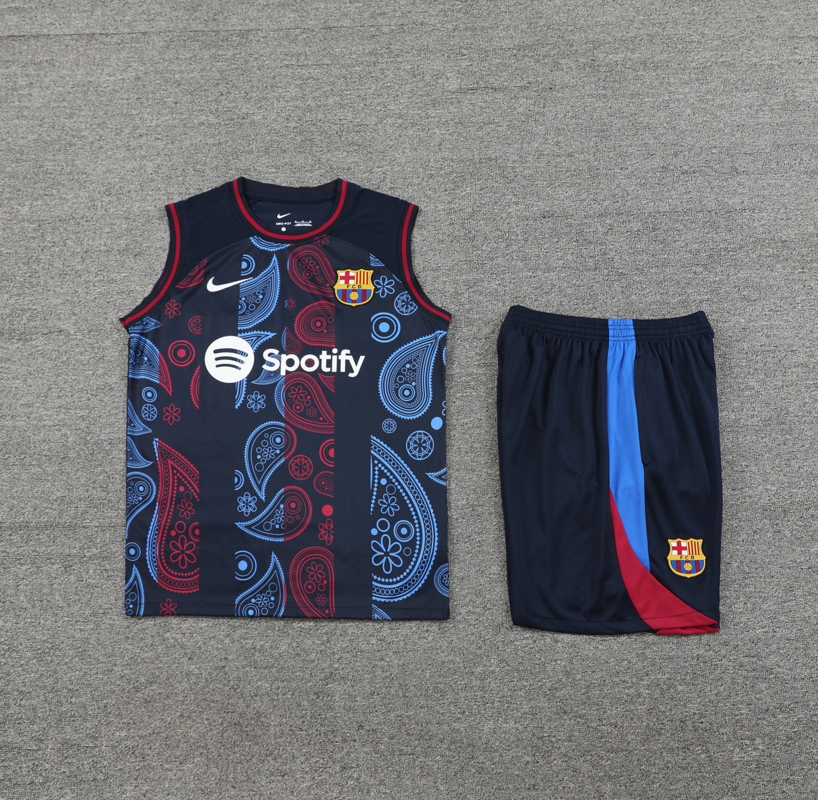 Barcelona Training Set 2024/25