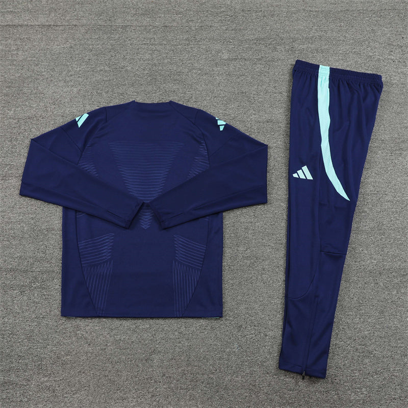 Arsenal Tracksuit 2024/25 (No Zip)