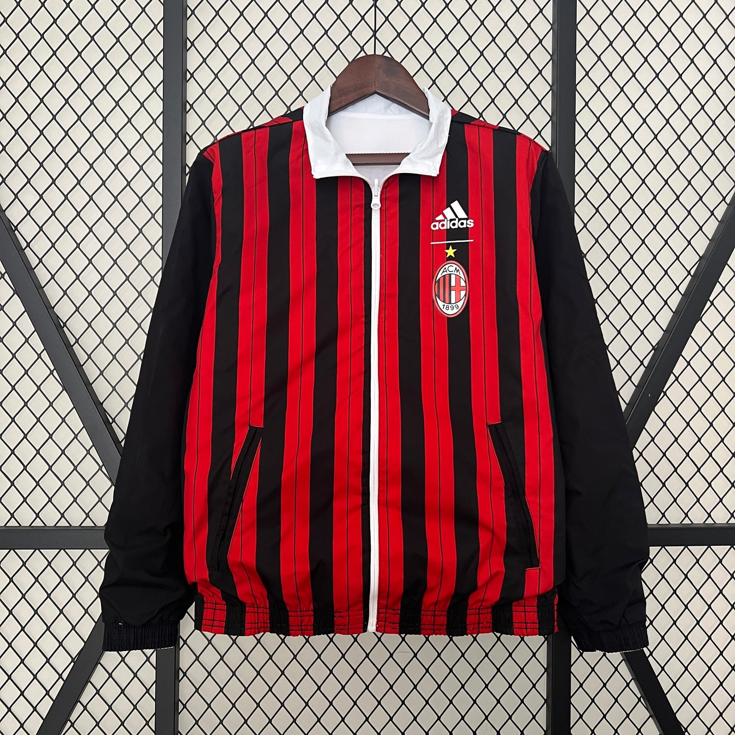 AC Milan Reversible Windbreaker 2024/25