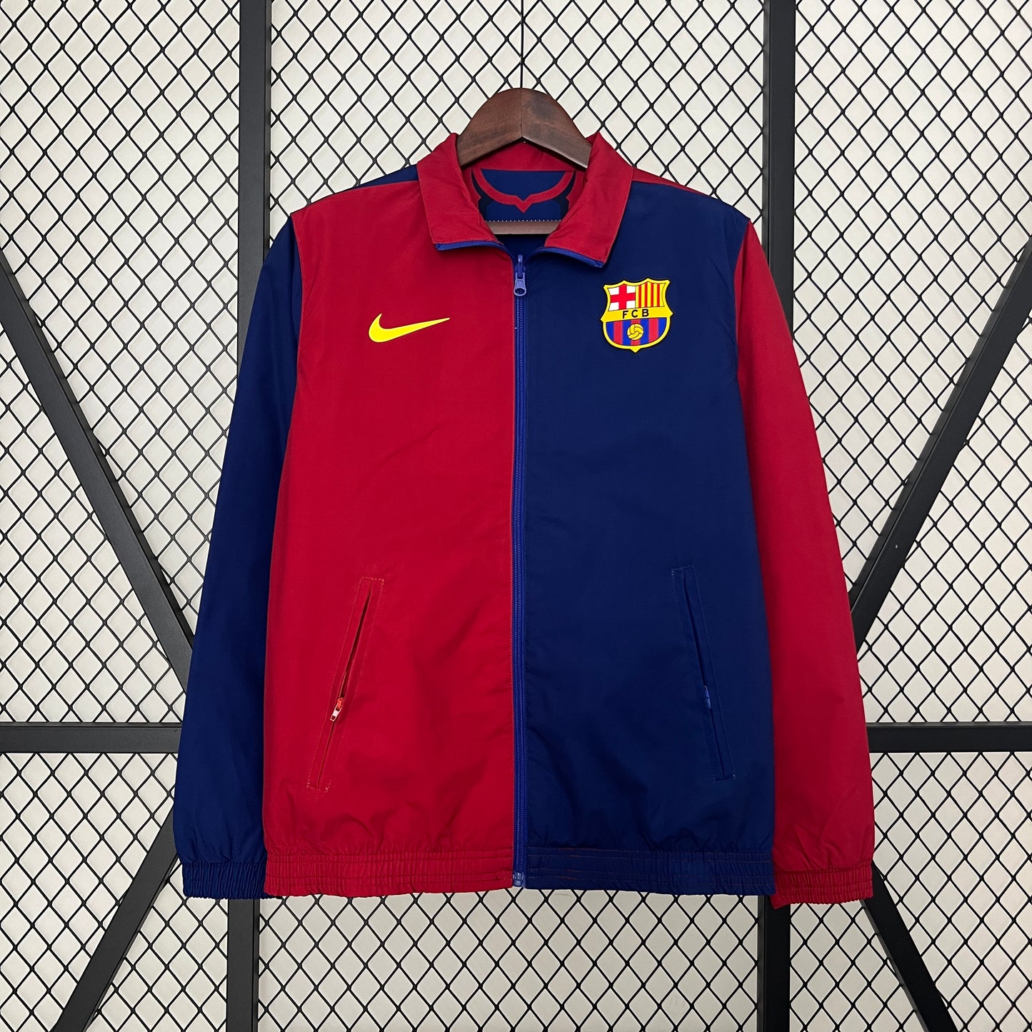 FC Barcelona Reversible Windbreaker 2024/25