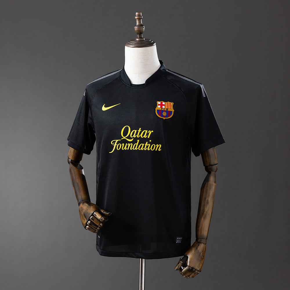 Barcelona 11/12 away