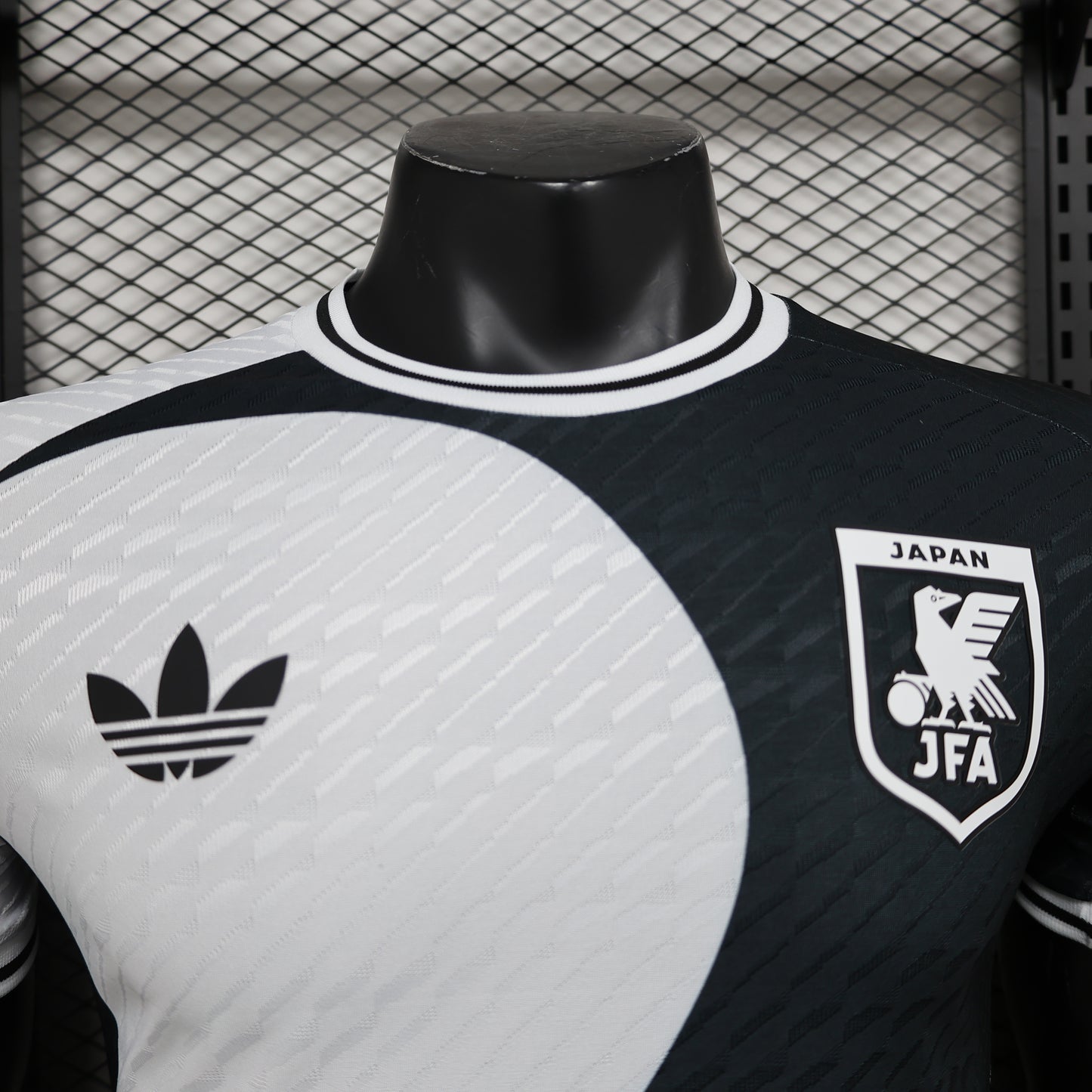 Japan Black & White Edition 2024/25