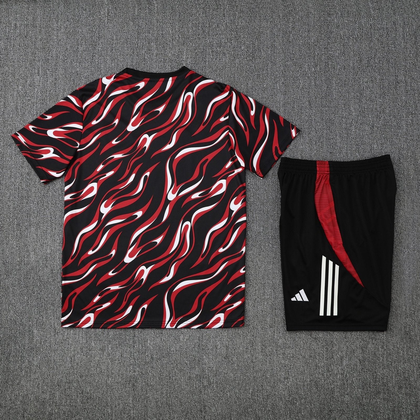 Manchester United Training Set 2025/26