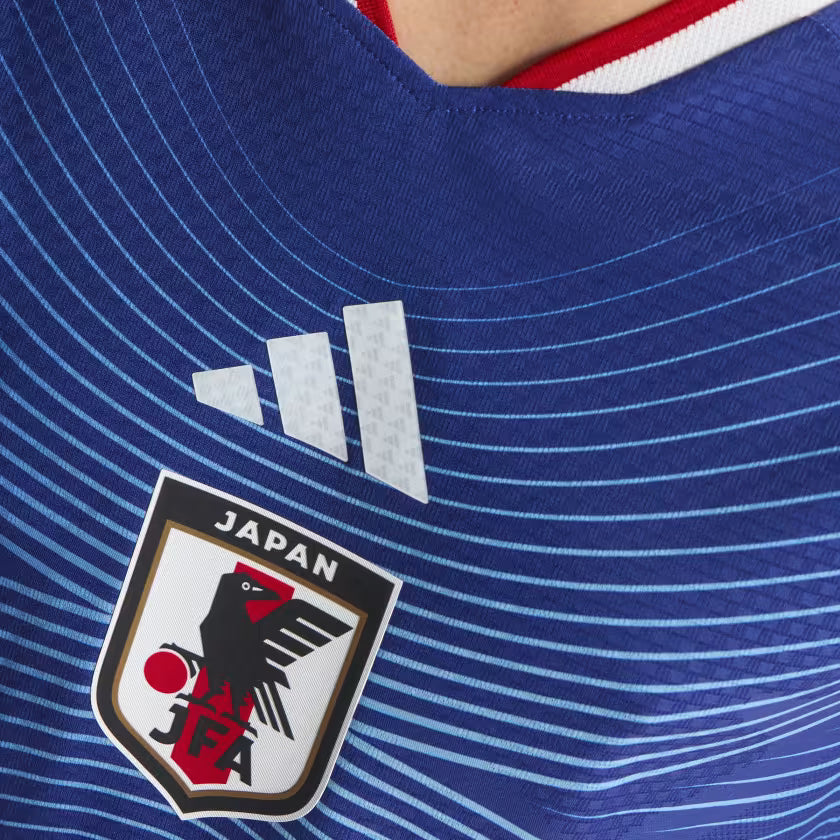 JAPAN 26
