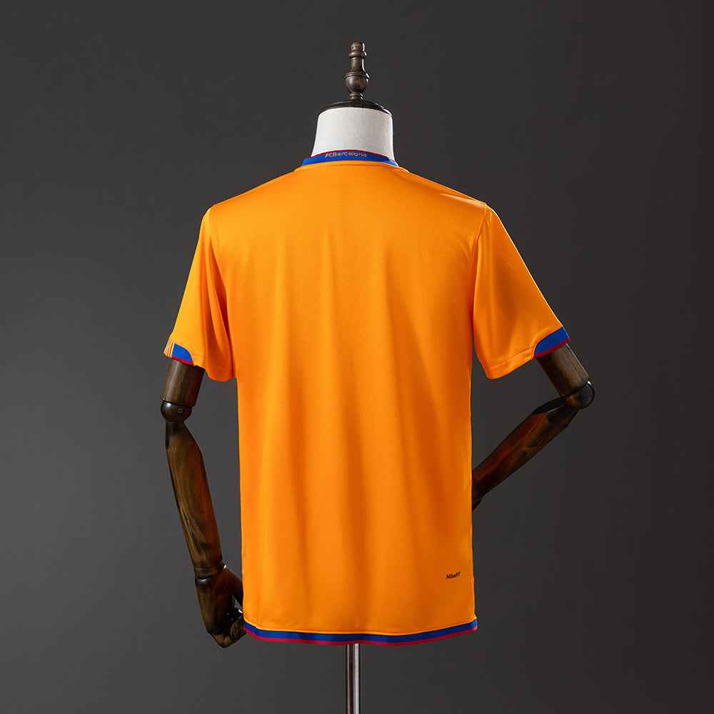 Barcelona 06/07 Away