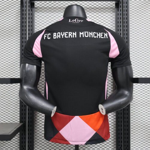 Bayern Munich Pre Match 2024-25 - Image 7