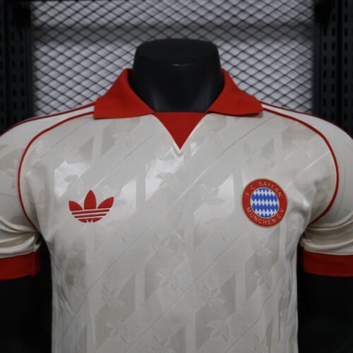 Bayern Munich Pre Match 2024-25 - Image 3
