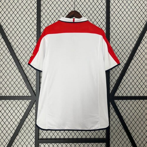 england Home 2004 - Image 3