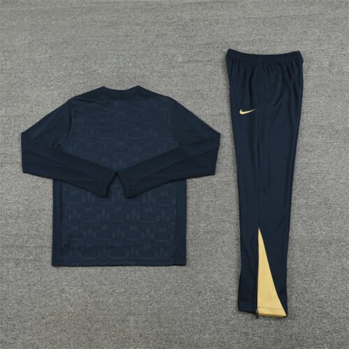 FC Barcelona Tracksuit 2024-25 - Image 3