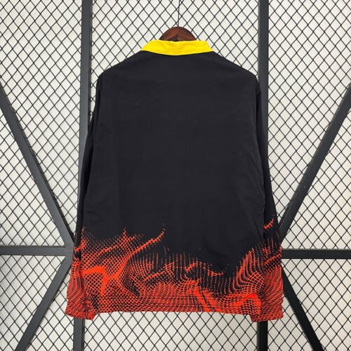 Manchester United Reversible 2024-25 - Image 4