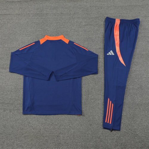 Manchester United Tracksuit 2024-25 - Image 3