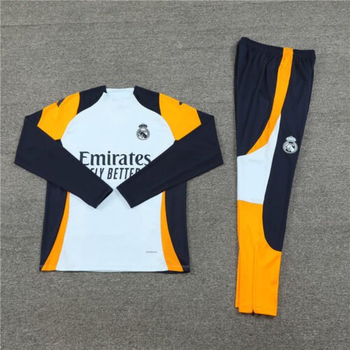 Real Madrid Tracksuit 2024-25 No Zip 3