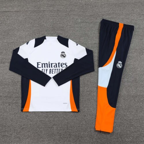 Real Madrid Tracksuit 2024-25 No Zip 5
