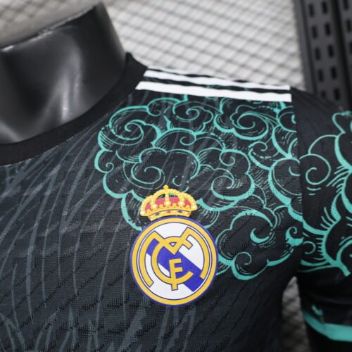 Real Madrid Special Edition - Image 2