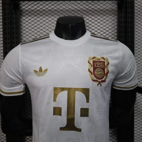 Bayern Munich 125th Anniversary White Edition - Image 2