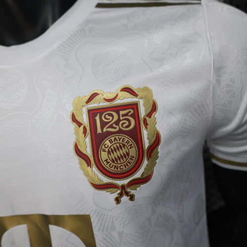 Bayern Munich 125th Anniversary White Edition - Image 3