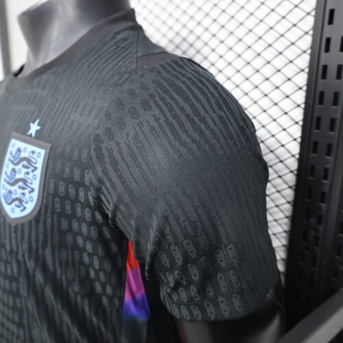 England Away 2025/26 - Image 3