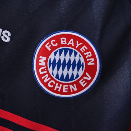 Bayern Munich Home 1997/99 - Image 2