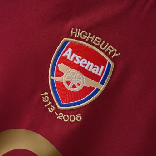 Arsenal Home 2005/06 - Image 2